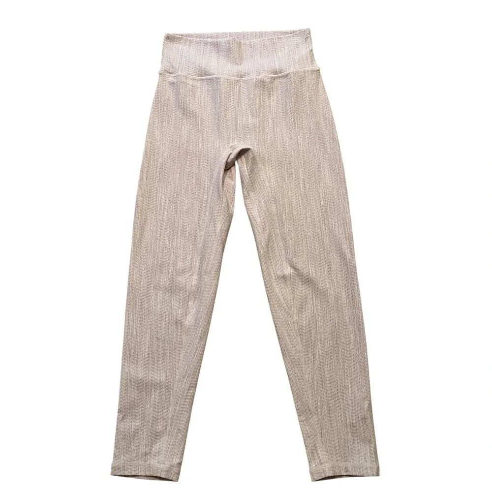 P'tula Lavender/White 